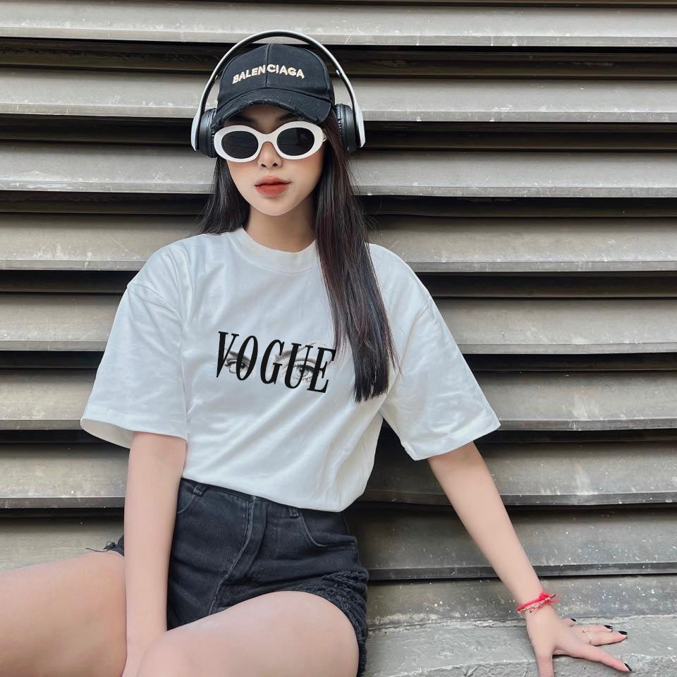 Vogue T-Shirt