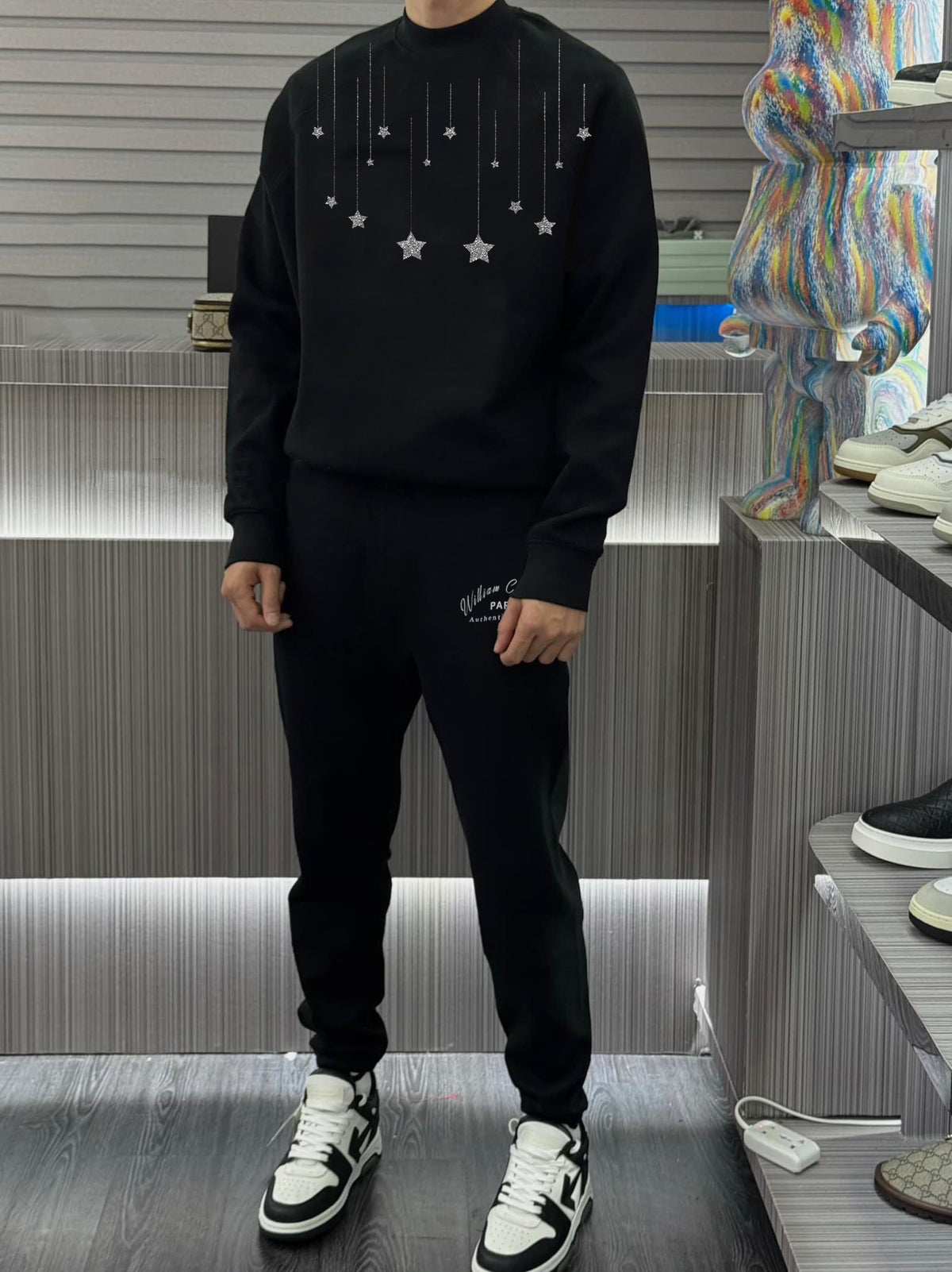 Đen / Nguyên bộ / S